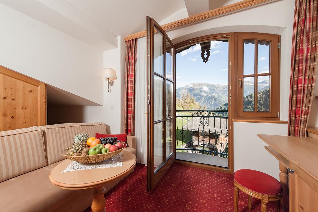 Hotel Dornauhof Finkenberg Ruang foto